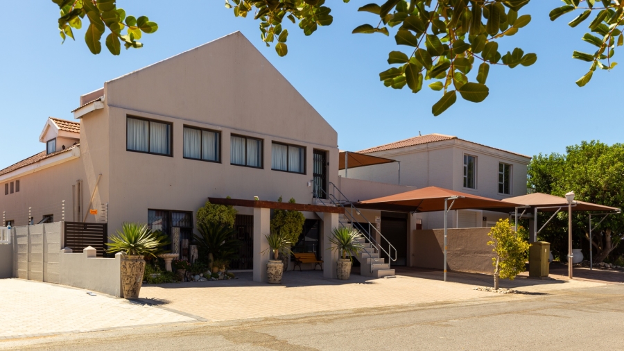 3 Bedroom Property for Sale in Port Owen Western Cape